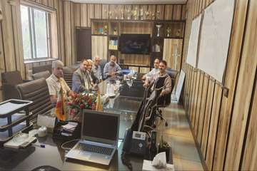 جلسه مدیران عامل تعاونی های ششگانه با اداره برق منطقه